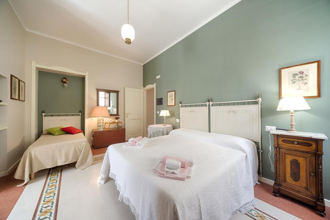 B&B A Casa Di Teresa ออลเบีย ภายนอก รูปภาพ